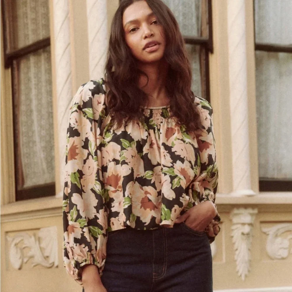 THE GREAT. Magpie Silk Top in Victorian Rose Print - Picture 2 of 12